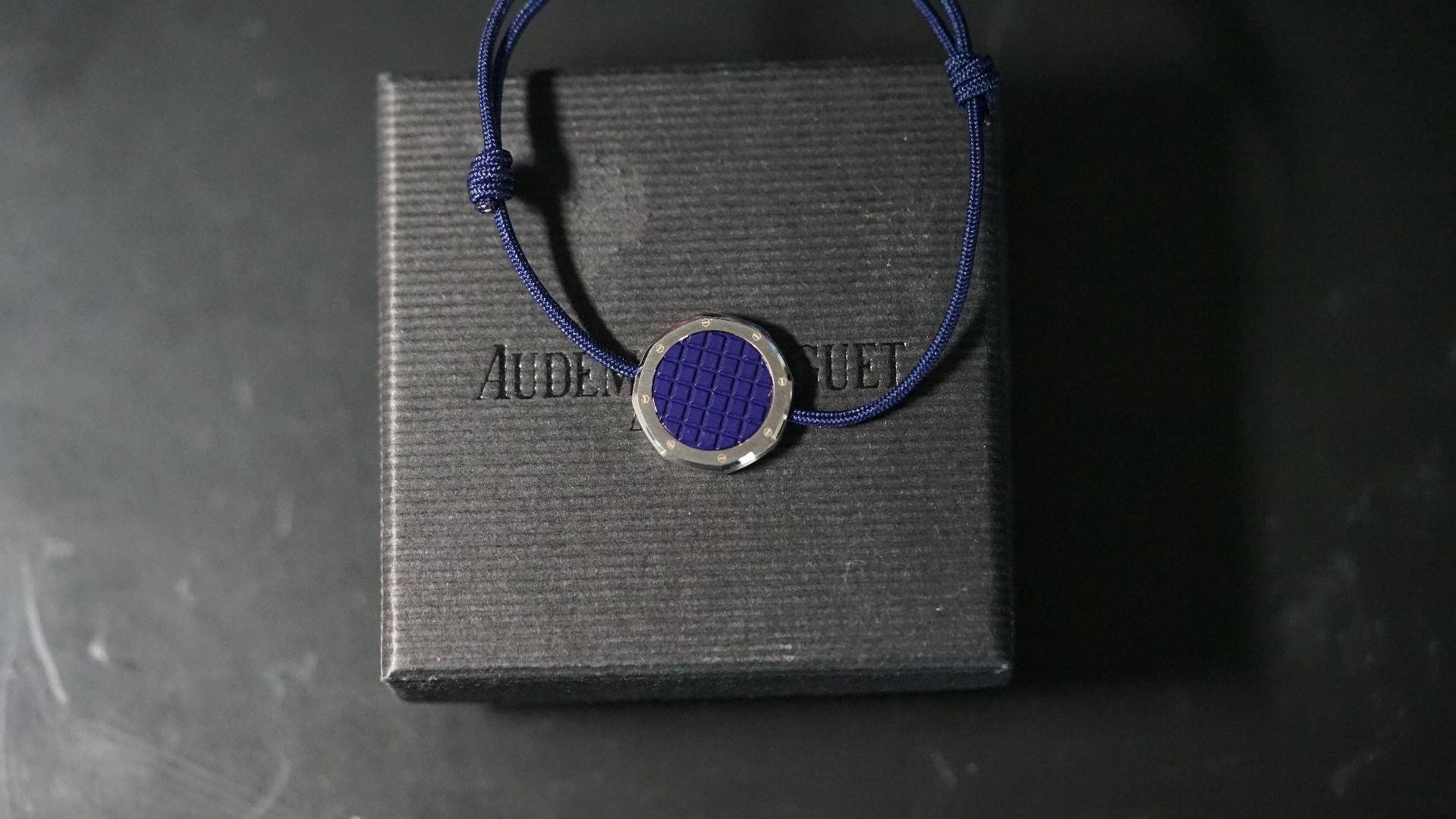Audemars piguet style bracelet top