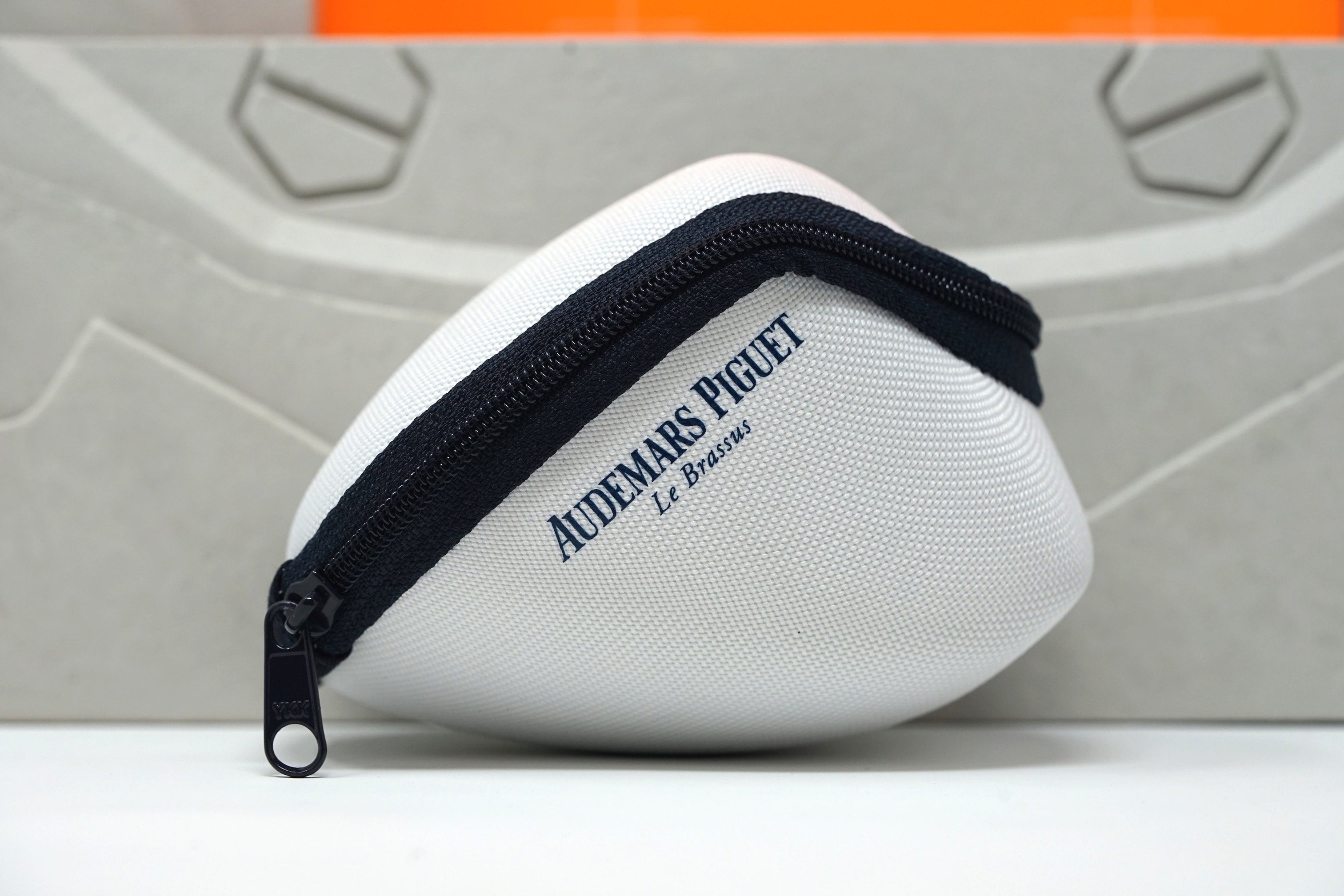 TIME TRADERS | Audemars Piguet Royal Oak Watch Case LE White and