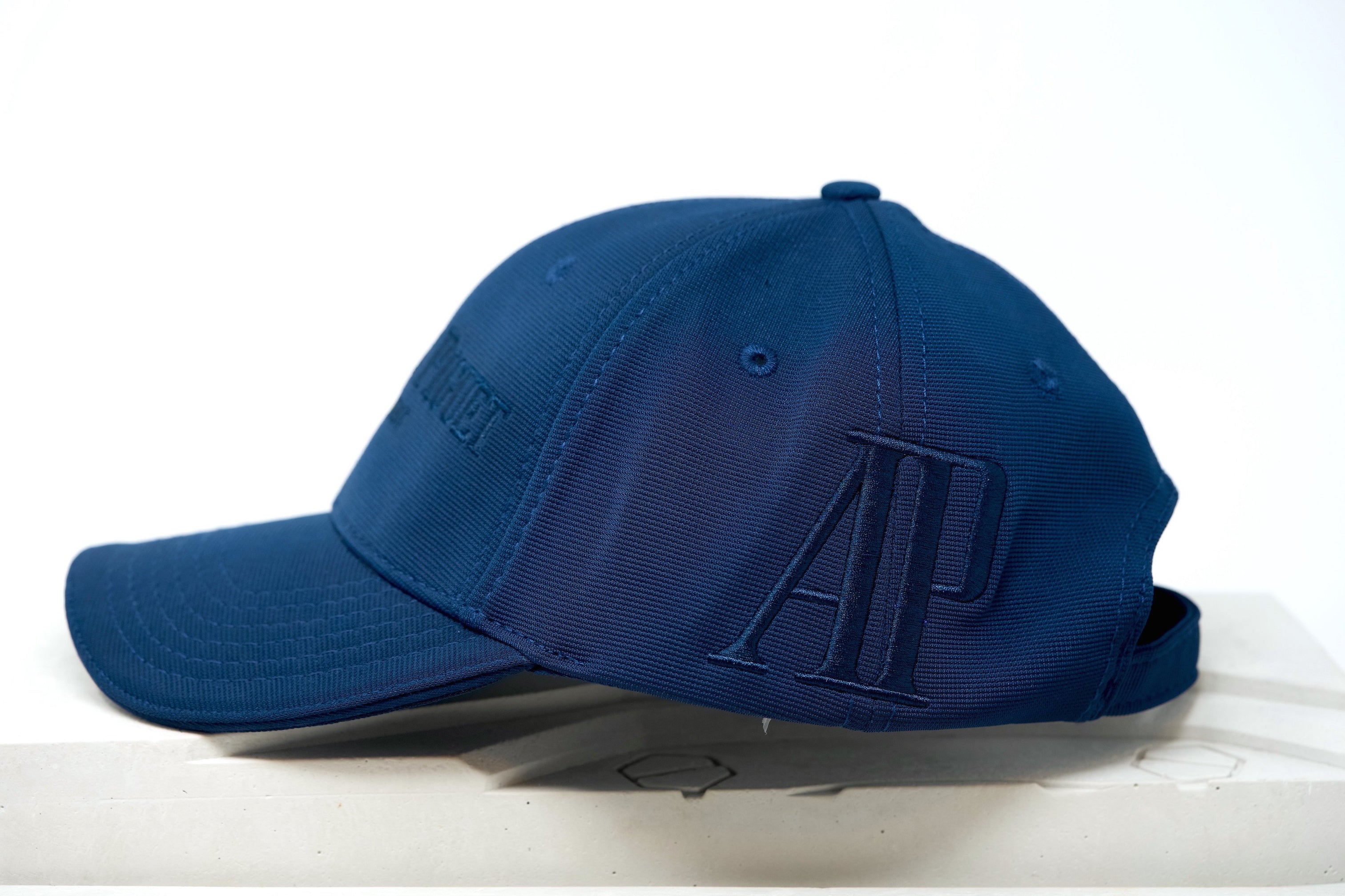 Audemars Piguet ネイビー キャップ TIME TRADERS | Audemars Piguet Royal Oak Sports Hat in Blue Color