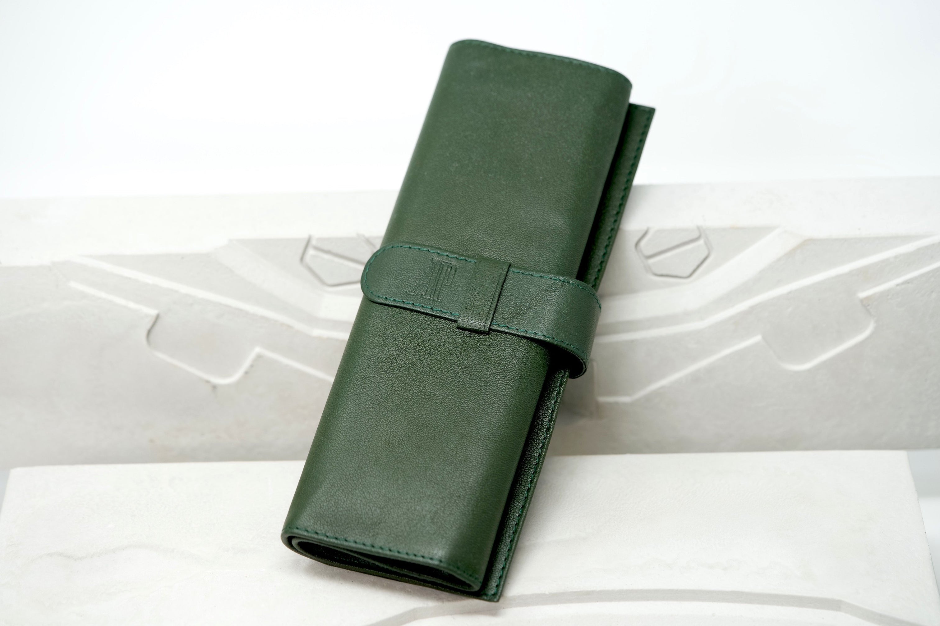 TIME TRADERS | Audemars Piguet Leather Travel Watch Roll in Green