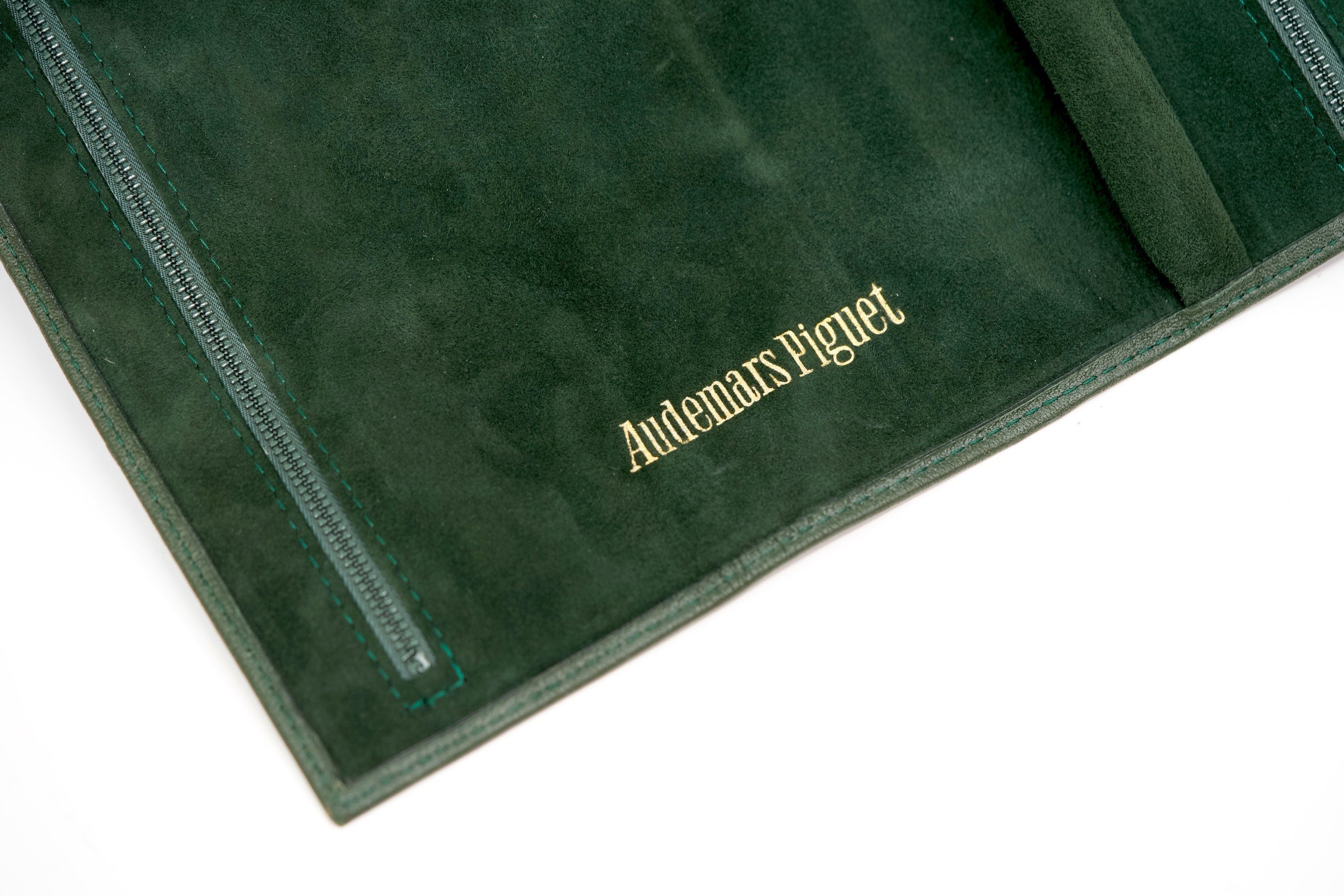 TIME TRADERS | Audemars Piguet Leather Travel Watch Roll in Green