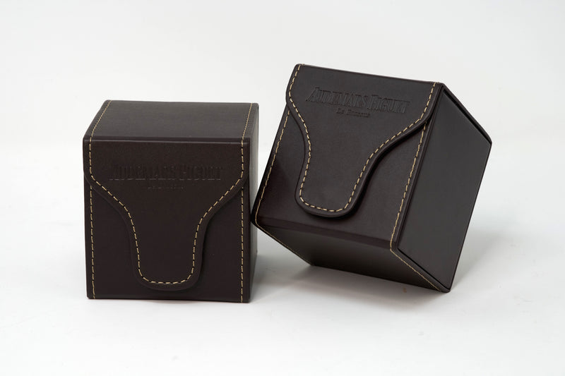 Audemars Piguet Royal Oak Brown Leather Travel Pouch for Royal Oak Watches For Sale Online at TimeTradersOnline.co