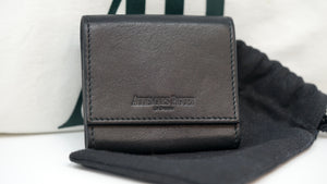 Mens Audemars Piguet Royal Oak Wallet in Black Leather with Button Closure for Sale