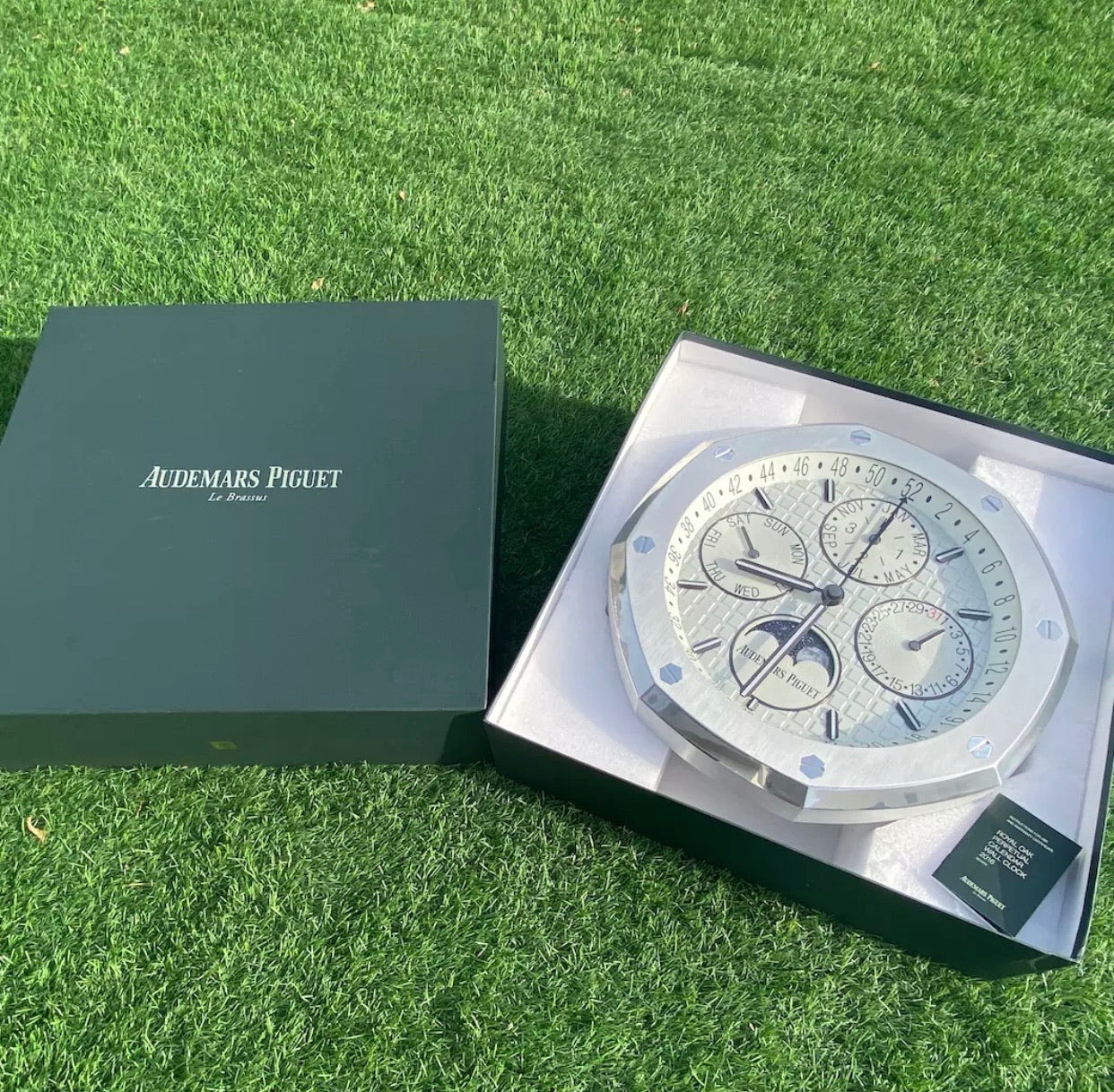 Audemars piguet royal oak wall clock clearance